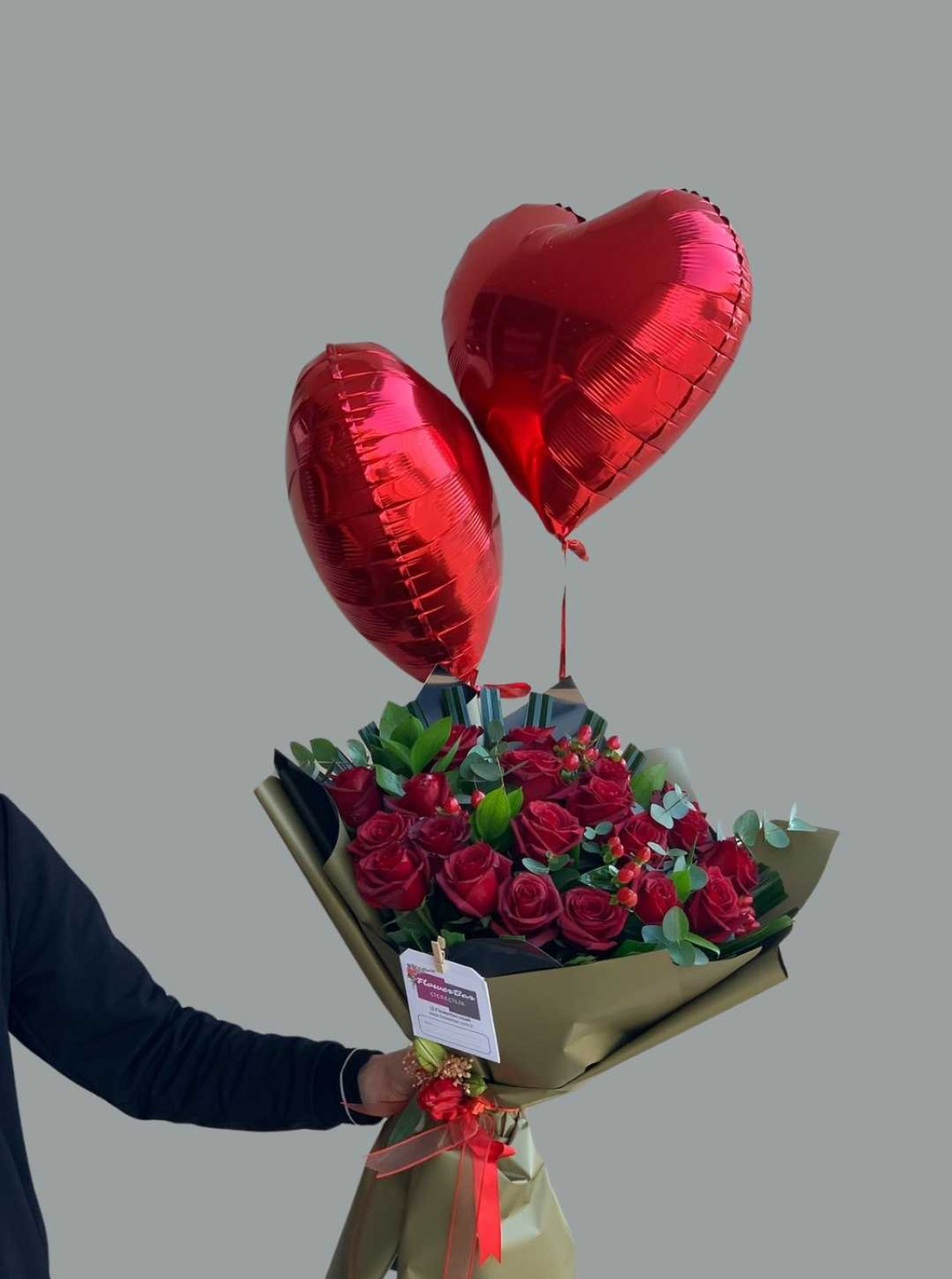 Kalpli Kırmızı Güllü Buket